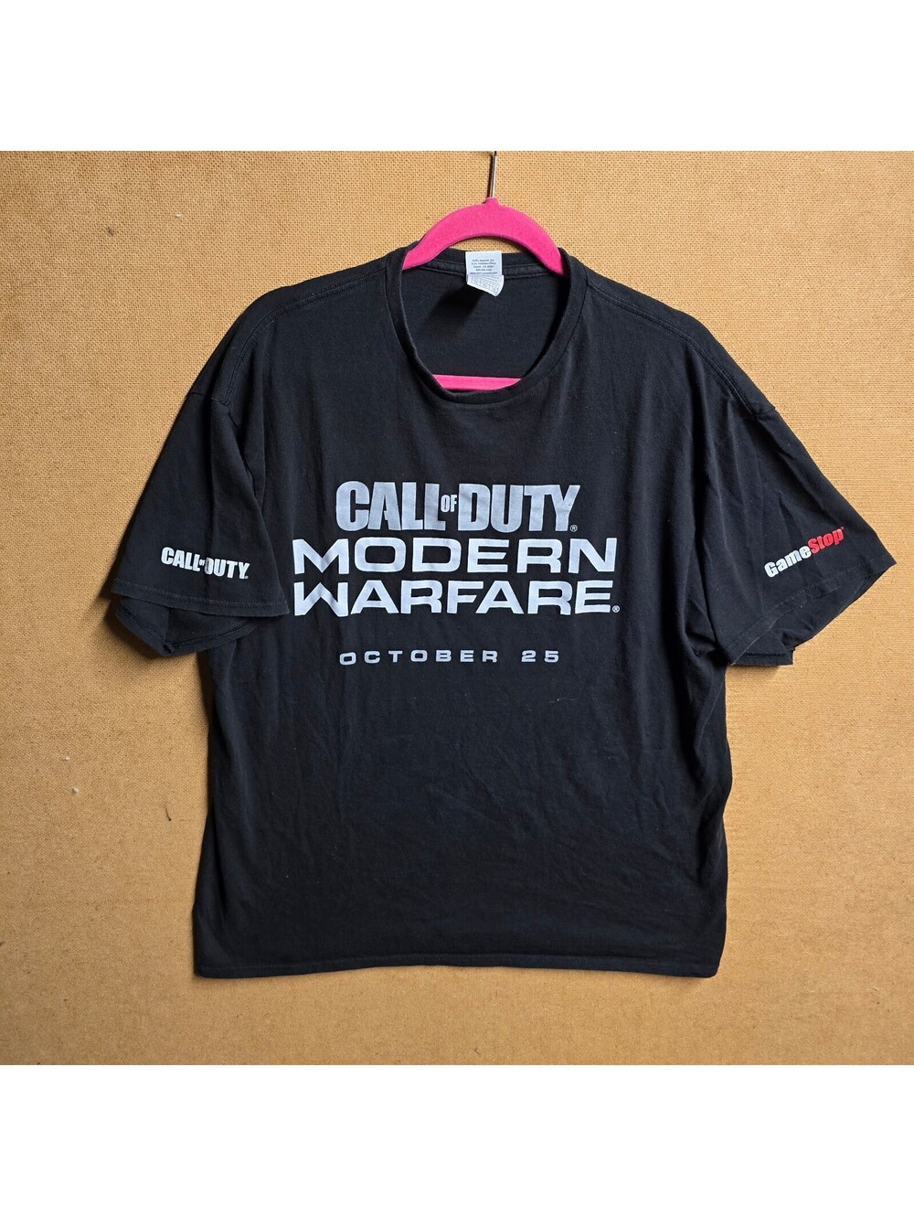 Call of Duty Modern Warfare shirt Gamestop CoD Promo October 25 XL